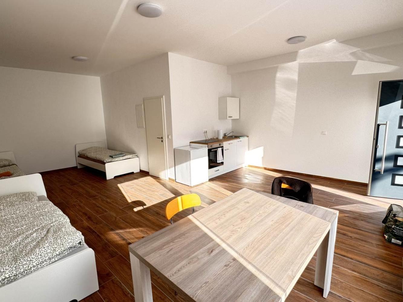Cozy Apartment In Леверкузен Экстерьер фото